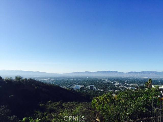 Sherman Oaks, CA 91403,14687 Deervale PL