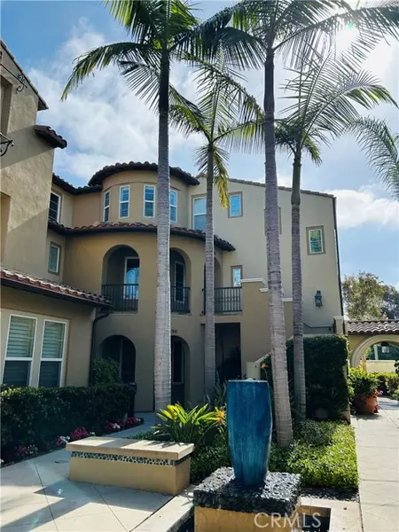7988 Aldea CIR, Huntington Beach, CA 92648