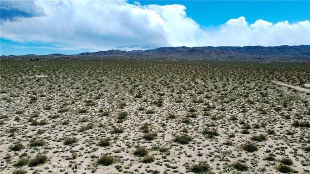 Johnson Valley, CA 92285,711 Last Mile (near) RD