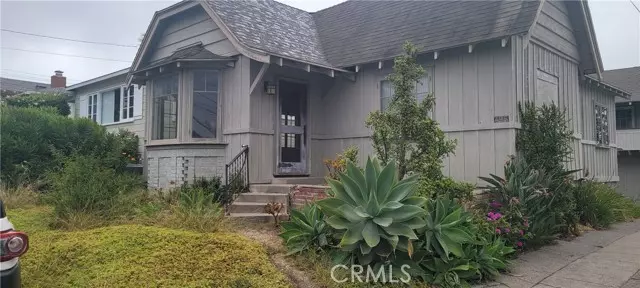 495 Saint Anns DR, Laguna Beach, CA 92651