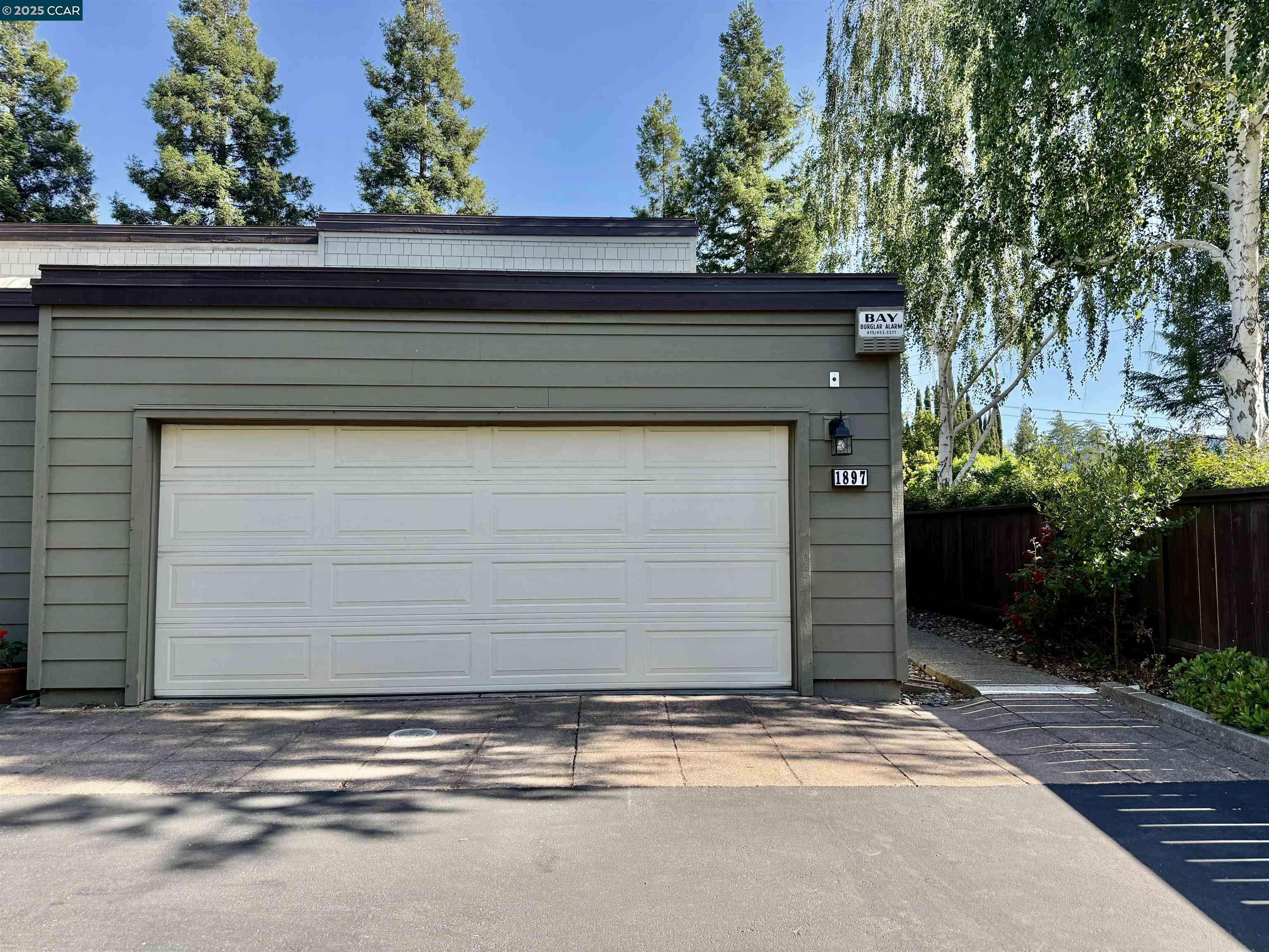 1897 Crestline Rd, Pleasanton, CA 94566