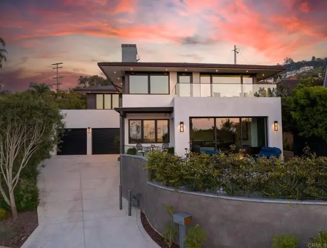 2045 Lowry PL, La Jolla, CA 92037