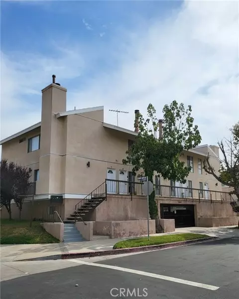 12861 Woodbridge ST, Studio City, CA 91604