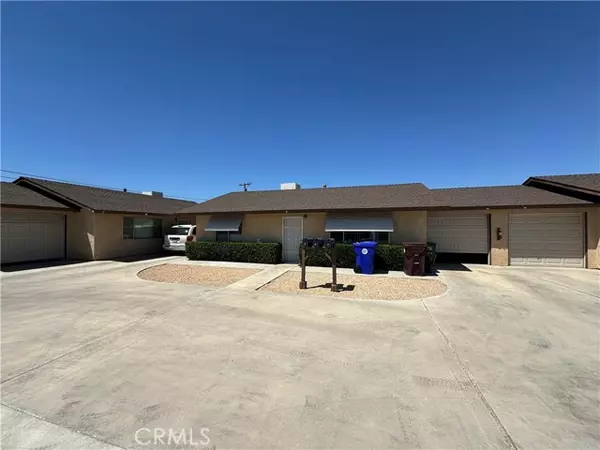 Joshua Tree, CA 92252,61947 Plaza RD