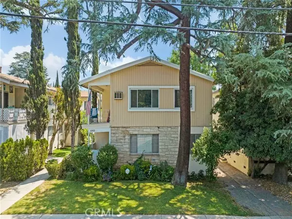 Van Nuys, CA 91401,5742 Hazeltine AVE