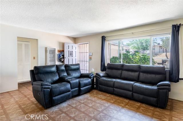 Yucca Valley, CA 92284,56034 Navajo TRL