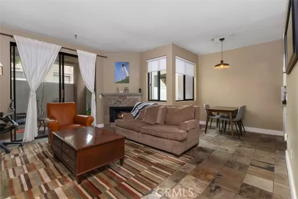 Huntington Beach, CA 92647,17661 Sergio CIR CI103