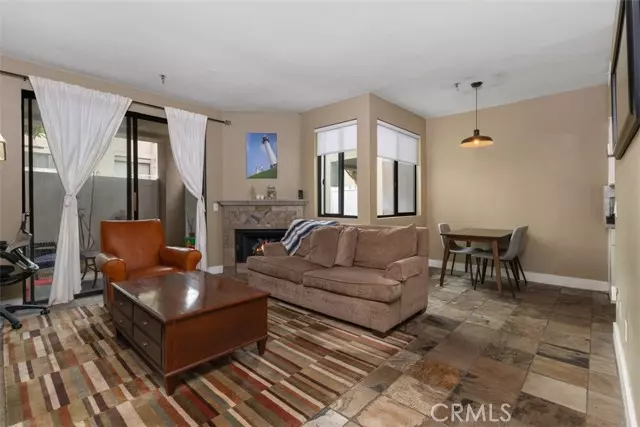 17661 Sergio CIR CI103, Huntington Beach, CA 92647