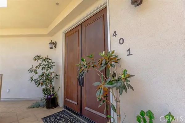 Los Angeles, CA 90038,855 Wilcox AVE 401
