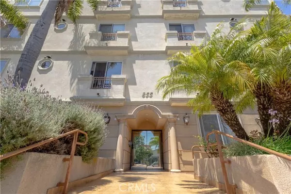 855 Wilcox AVE 401, Los Angeles, CA 90038