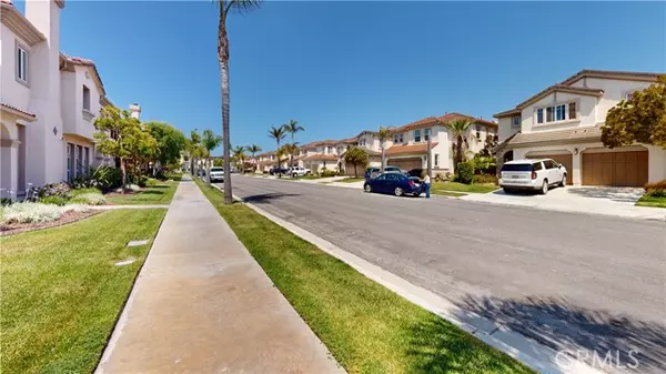 Oxnard, CA 93035,4312 Waterside LN