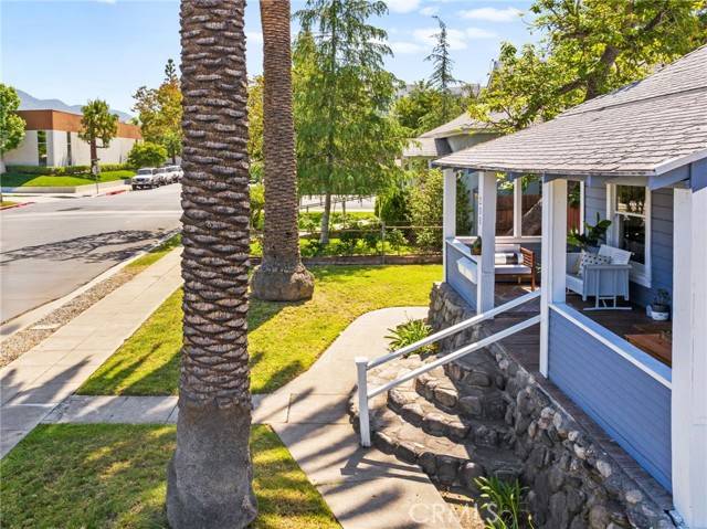Monrovia, CA 91016,208 W Walnut AVE