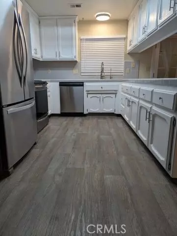 California City, CA 93505,9817 Karen AVE