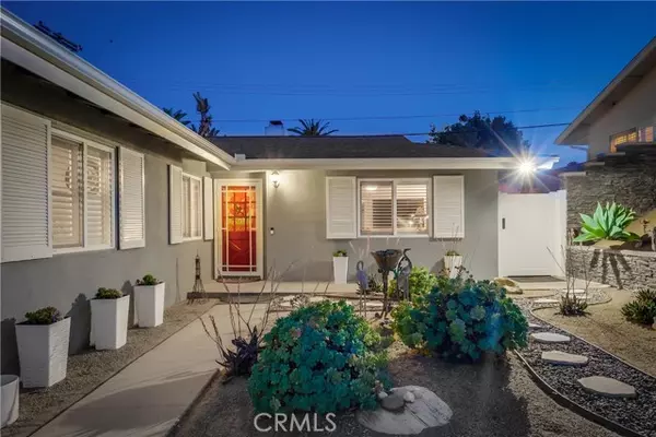 San Pedro, CA 90732,1717 Cumbre DR