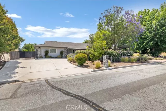 3890 English, Hemet, CA 92544