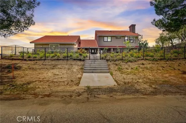 Castaic, CA 91384,30541 Remington RD