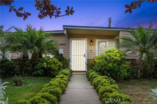 20402 Pioneer BLD, Lakewood, CA 90715