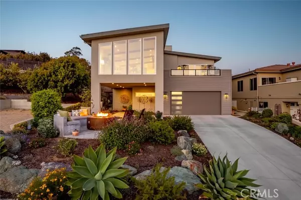 Morro Bay, CA 93442,290 Piney LN