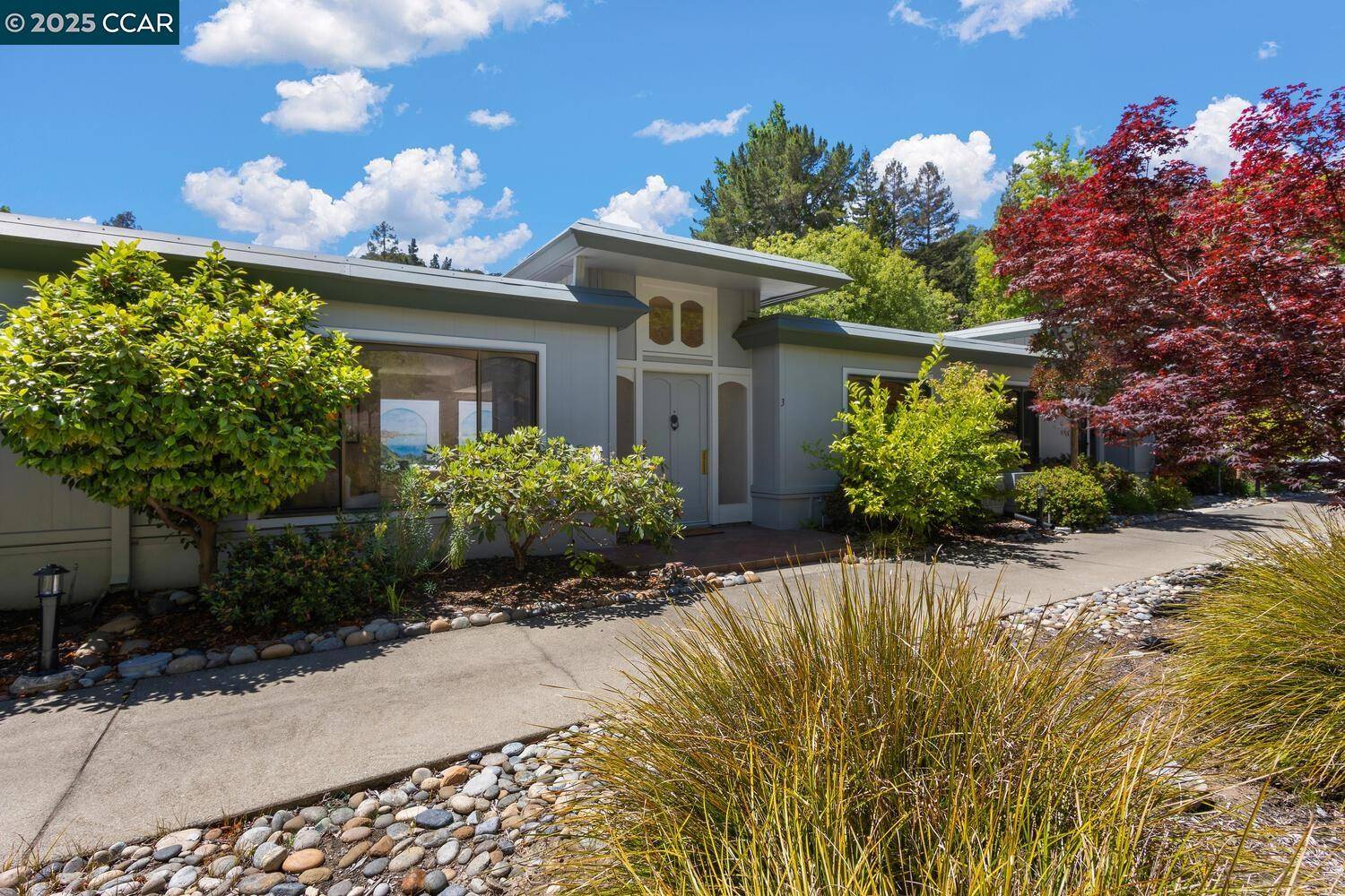 Walnut Creek, CA 94595,1501 Oakmont Dr 3