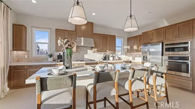 Irvine, CA 92618,186 Proctor