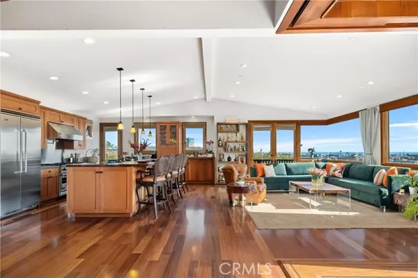 624 6th ST, Manhattan Beach, CA 90266