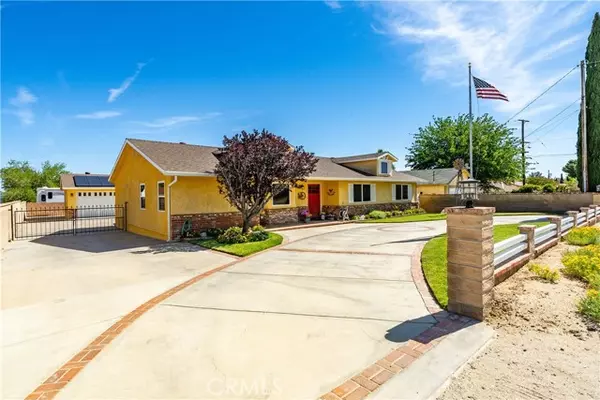 5215 Columbia WAY, Lancaster, CA 93536