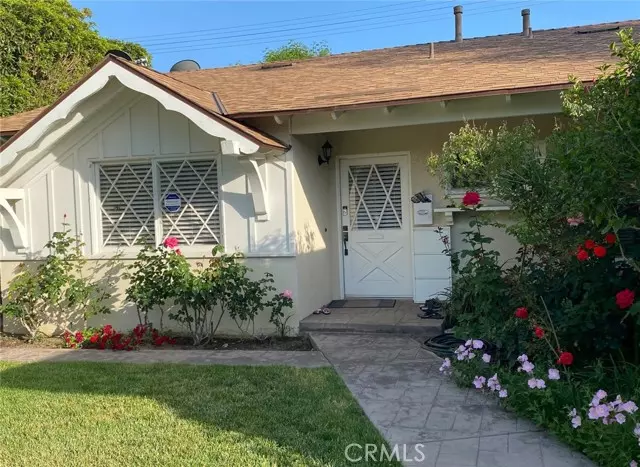 West Hills, CA 91307,23376 Hartland ST