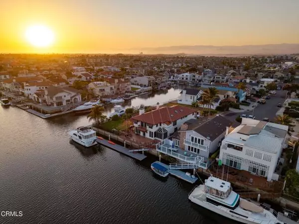 Oxnard, CA 93035,2141 Napoli DR