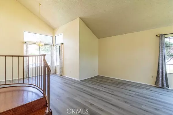 Redlands, CA 92374,1573 E Brockton AVE