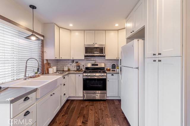 La Verne, CA 91750,3832 Bixby DR