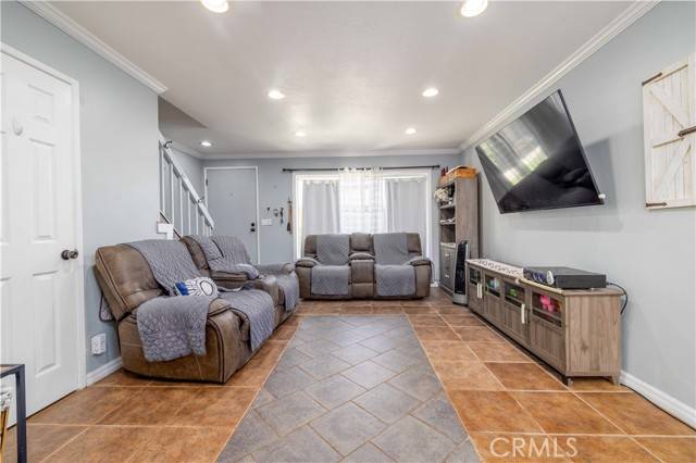 8568 Century BLD B, Paramount, CA 90723
