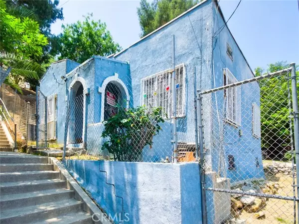 2602 Onyx DR, Los Angeles, CA 90032