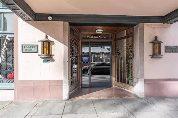 Long Beach, CA 90802,455 E Ocean Blvd 715