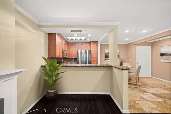 West Hollywood, CA 90069,950 N Kings RD 160