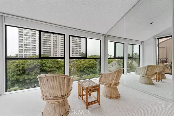 Santa Monica, CA 90405,2910 Neilson WAY 503