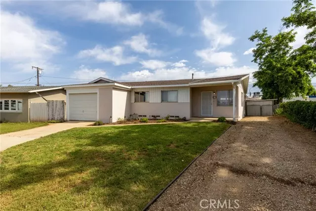 490 Laraine DR, Beaumont, CA 92223