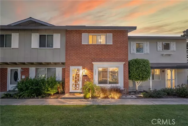 19846 Lures LN, Huntington Beach, CA 92646