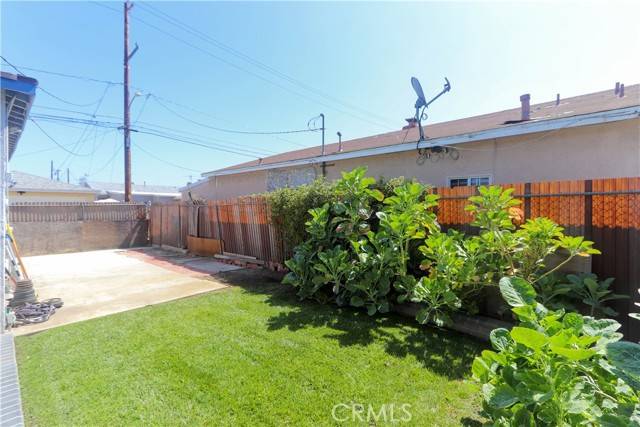 Gardena, CA 90248,1119 electric ST