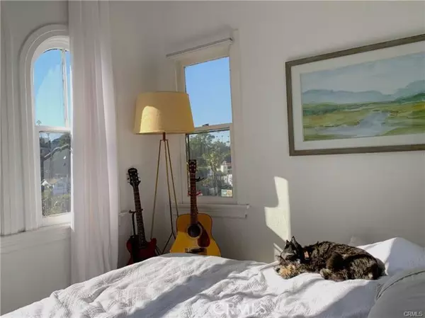 Los Angeles, CA 90026,3201 Hamilton WAY