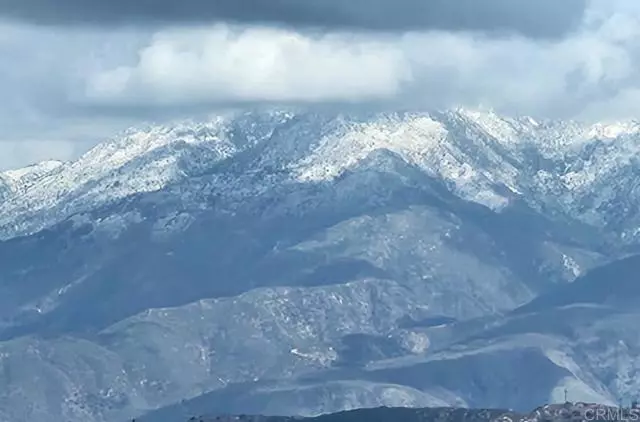 W Meadow Glen WAY, Escondido, CA 92026