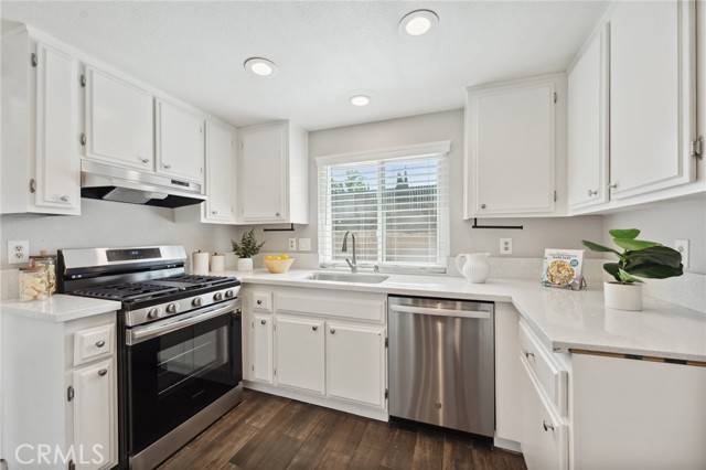 Redlands, CA 92374,1530 N Grove ST