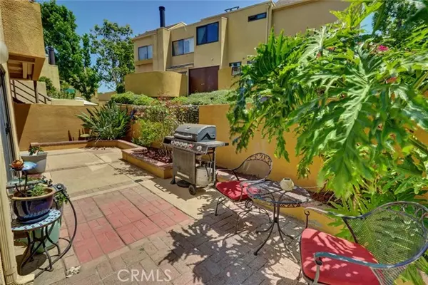 25712 Le Parc 7, Lake Forest, CA 92630