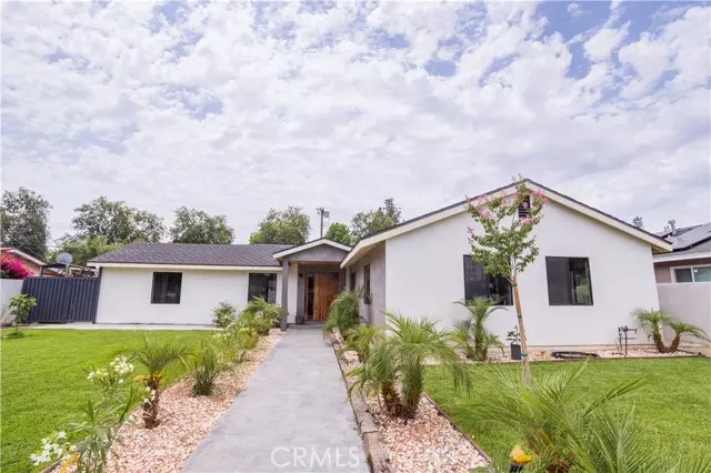 22940 Sherman WAY, West Hills, CA 91307