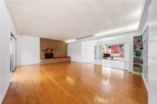 Alhambra, CA 91803,2917 W Hellman AVE