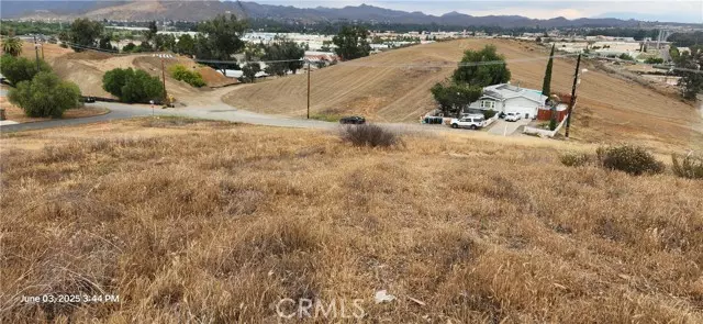 Lake Elsinore, CA 92530,18129 Strickland Ave.