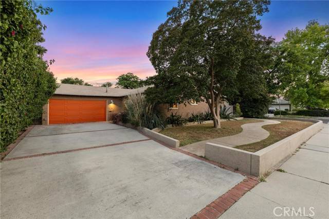 18770 Community ST, Northridge, CA 91324