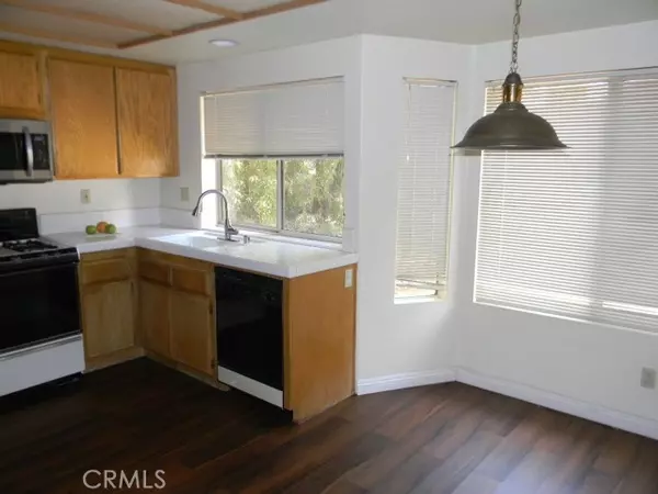 Moreno Valley, CA 92557,21484 Dickinson RD