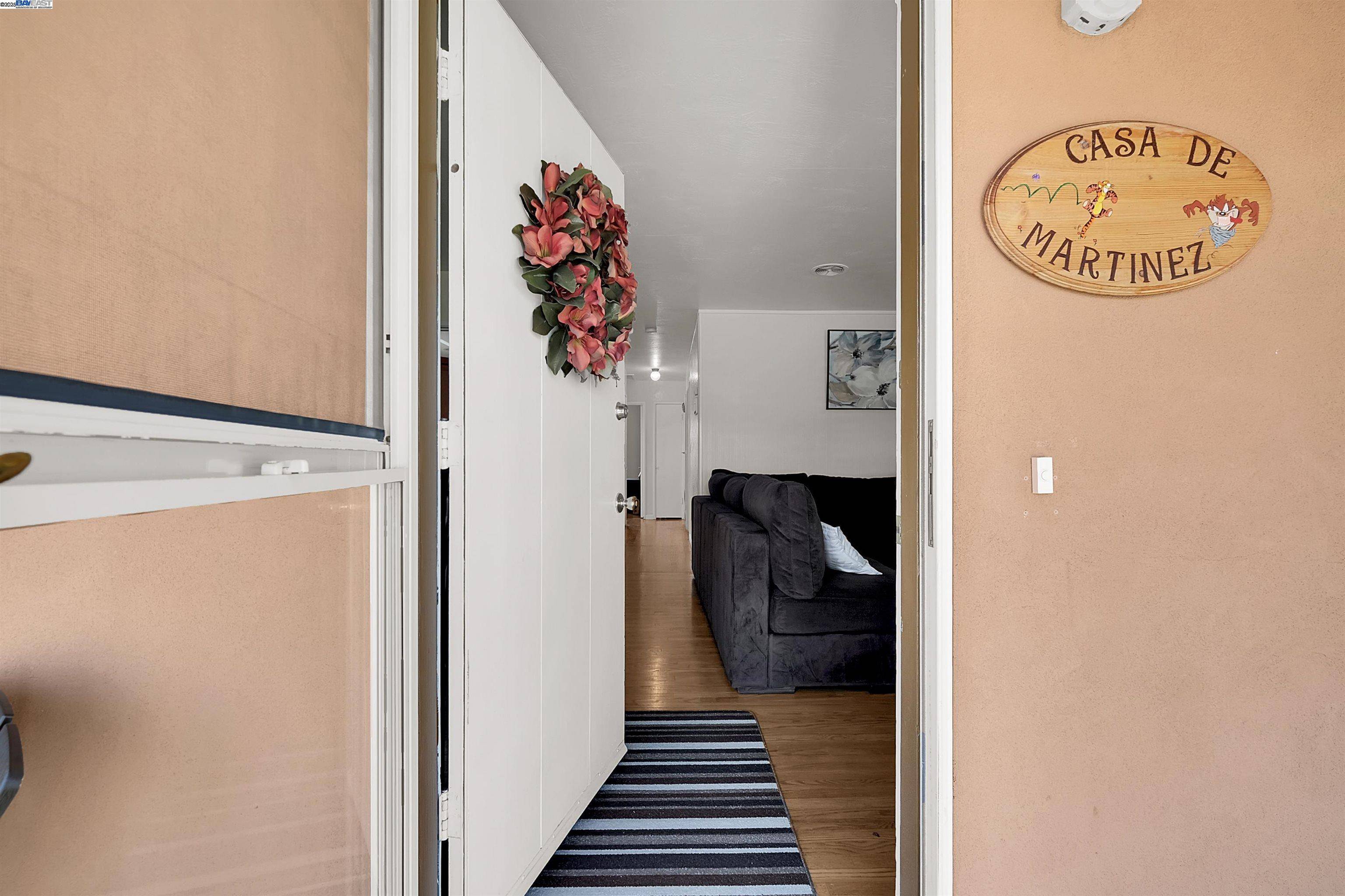 San Lorenzo, CA 94580,1417 Via Manzanas