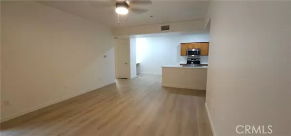 Murrieta, CA 92562,24909 Madison AVE 2114
