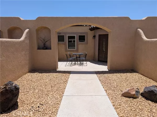 Helendale, CA 92342,27160 Vista RD 15